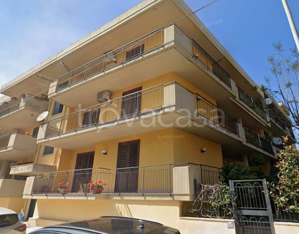 appartamento in vendita ad Aci Catena in zona San Nicolò
