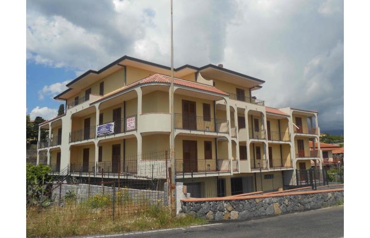 appartamento in vendita ad Acireale in zona San Giovanni Bosco