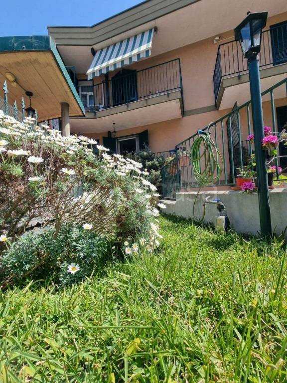 casa indipendente in vendita ad Acireale in zona Pennisi