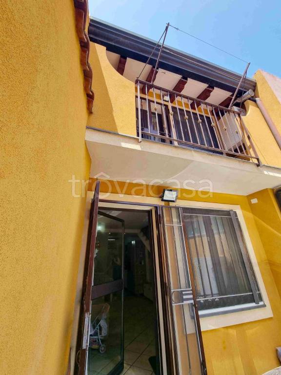 casa indipendente in vendita ad Acireale in zona Centro Storico