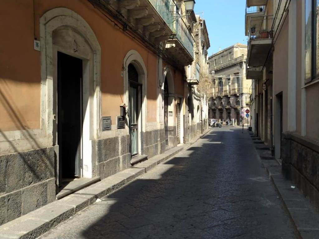 appartamento in vendita ad Acireale in zona Centro Storico