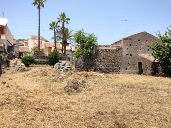 casa indipendente in vendita ad Acireale in zona Mangano