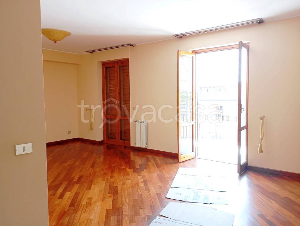appartamento in vendita ad Acireale