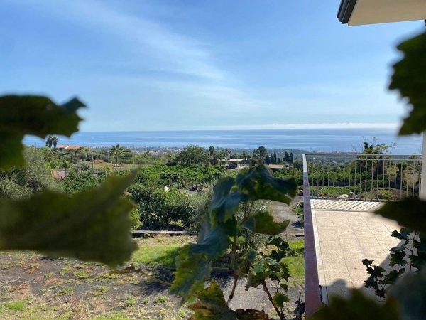 appartamento in vendita ad Acireale