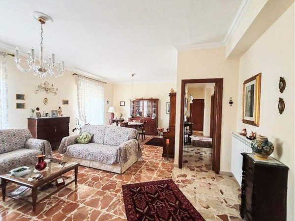 appartamento in vendita ad Acireale