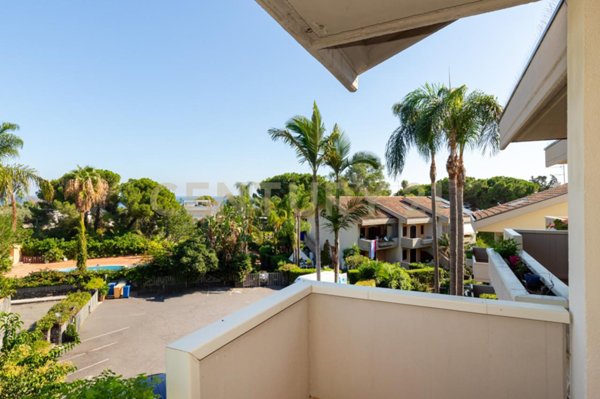 casa indipendente in vendita ad Acireale
