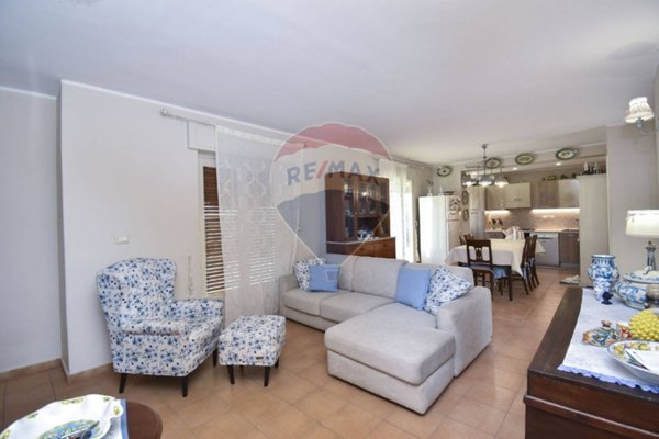 appartamento in vendita ad Acireale