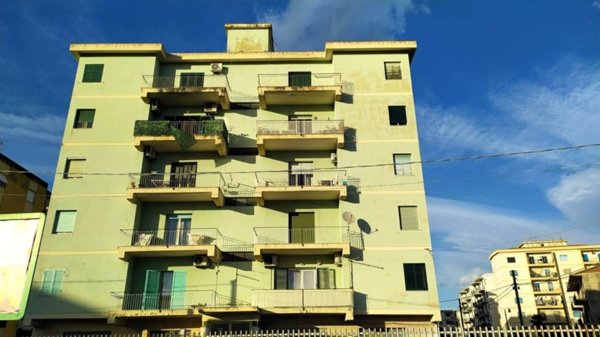 appartamento in vendita ad Acireale