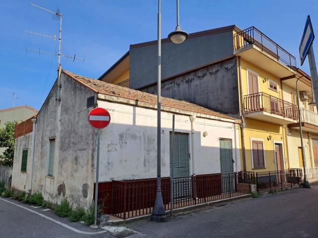 casa indipendente in vendita ad Acireale in zona Scillichenti