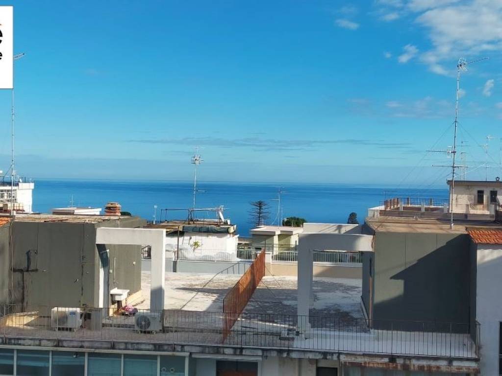 appartamento in vendita ad Acireale in zona San Cosmo