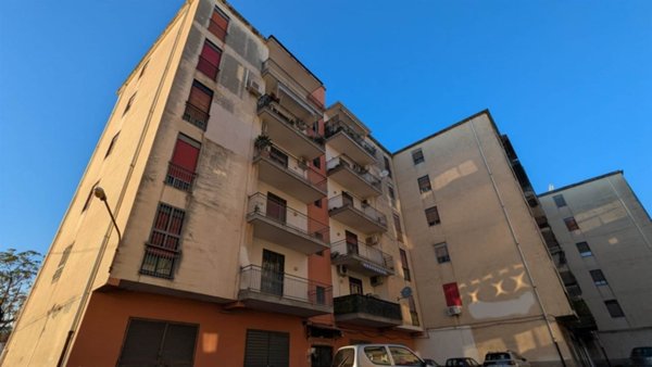appartamento in vendita ad Acireale