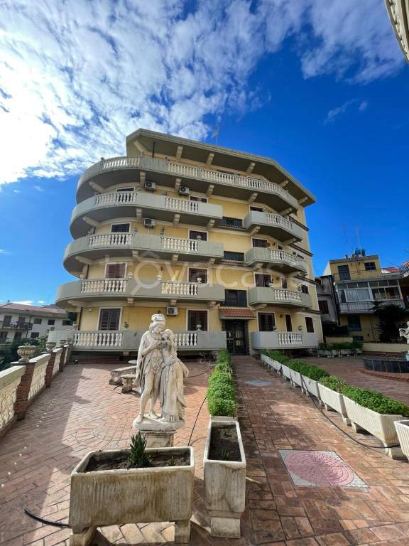 appartamento in vendita ad Acireale