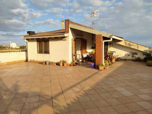 appartamento in vendita ad Acireale