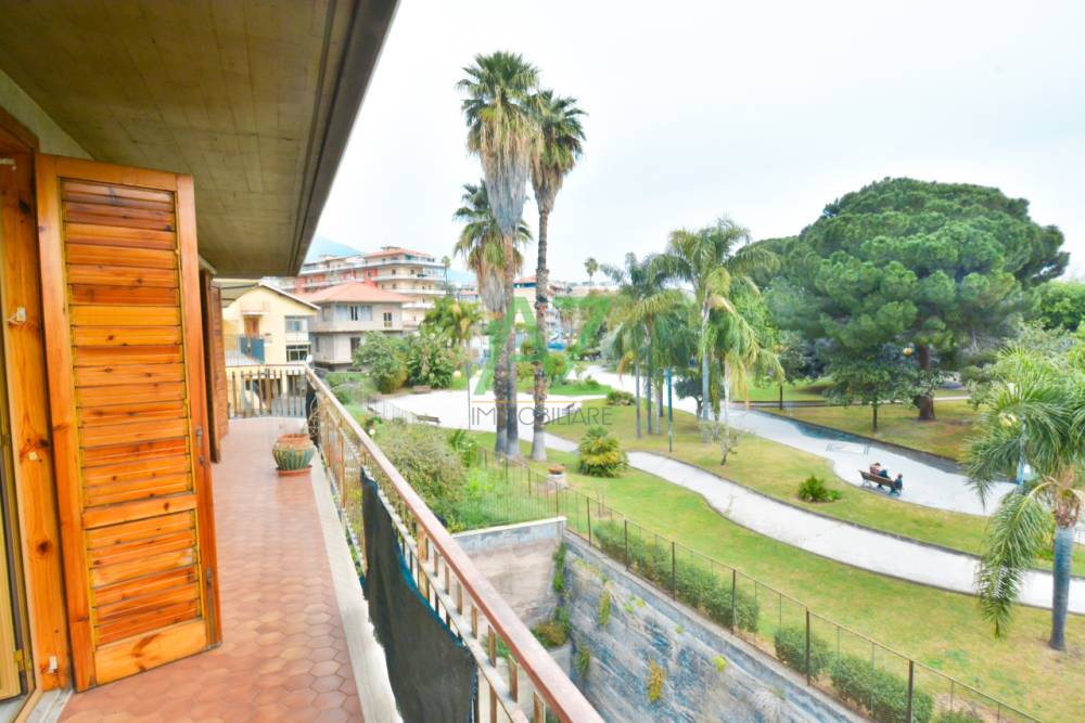 appartamento in vendita ad Acireale
