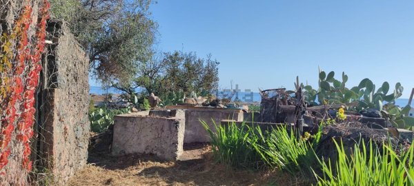 appartamento in vendita ad Acireale in zona Pozzillo