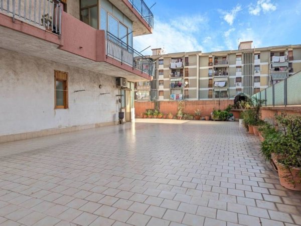 appartamento in vendita ad Acireale