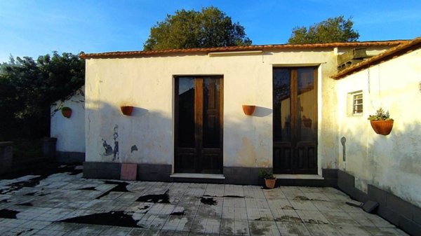 casa indipendente in vendita ad Acireale in zona Pennisi