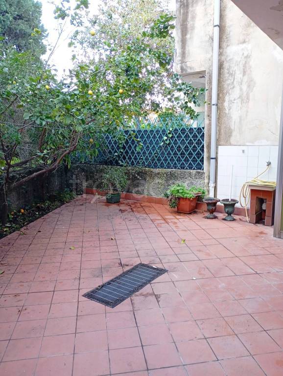 appartamento in vendita ad Acireale in zona Stazzo