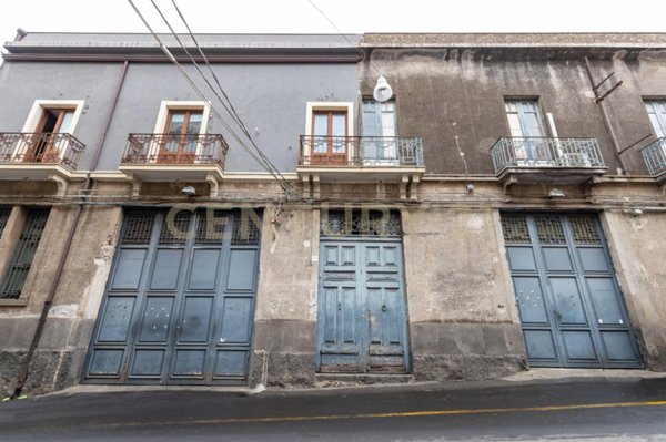 appartamento in vendita ad Acireale in zona Centro Storico