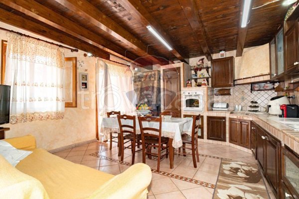 appartamento in vendita ad Acireale