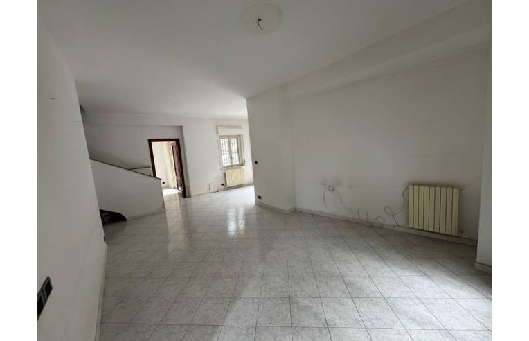 casa indipendente in vendita ad Acireale