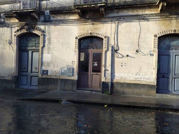 appartamento in vendita ad Acireale in zona Aci Platani
