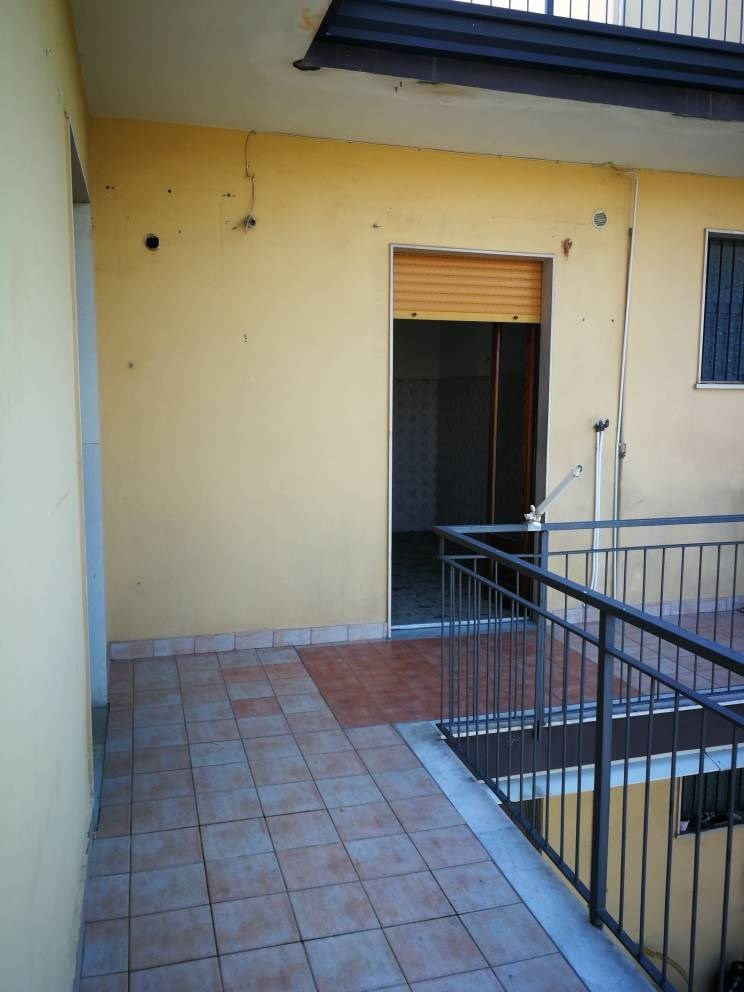 appartamento in vendita ad Acireale in zona Aci Platani