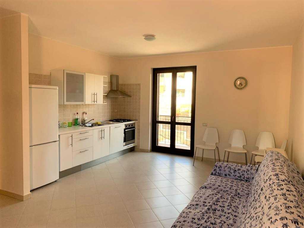 appartamento in vendita ad Acireale in zona Santa Tecla