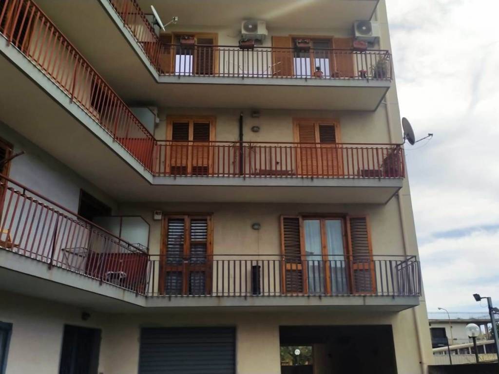 appartamento in vendita ad Acireale in zona San Giovanni