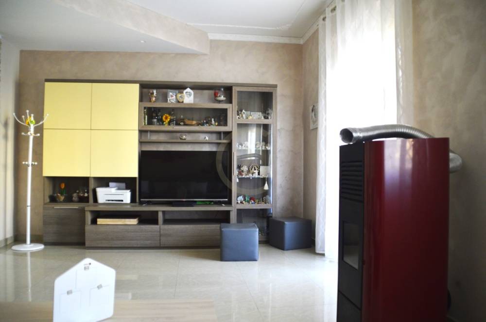 appartamento in vendita ad Acireale