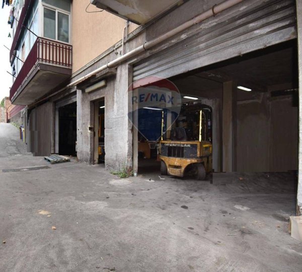casa semindipendente in vendita ad Acireale