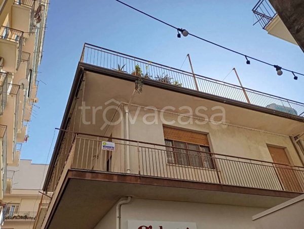 appartamento in vendita ad Acireale