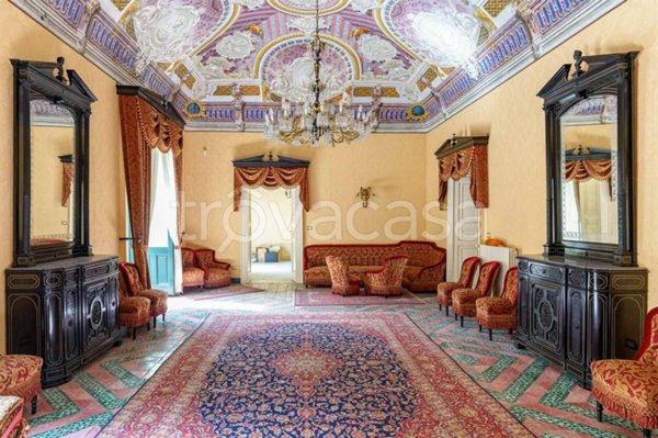 appartamento in vendita ad Acireale in zona Centro Storico