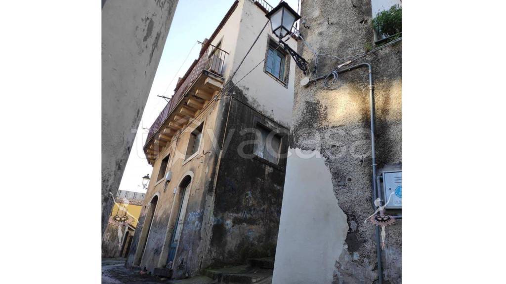 appartamento in vendita ad Acireale