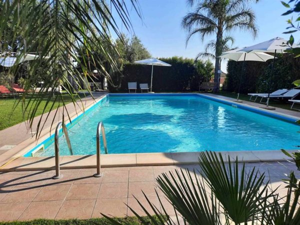 casa indipendente in vendita ad Acireale in zona Pennisi