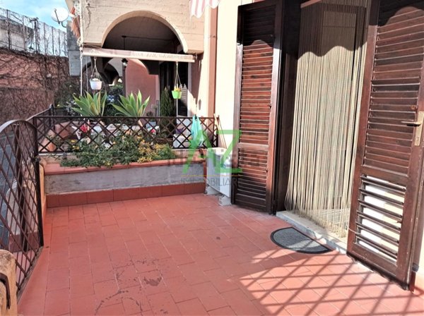 appartamento in vendita ad Acireale in zona Capo Mulini