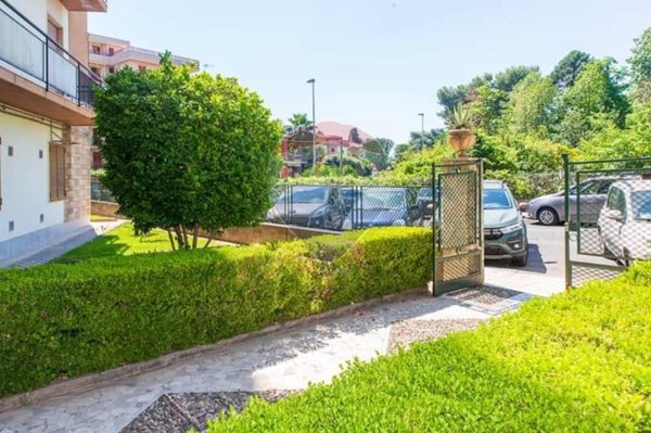 appartamento in vendita ad Acireale in zona Centro Storico