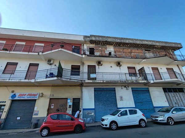 appartamento in vendita ad Acireale