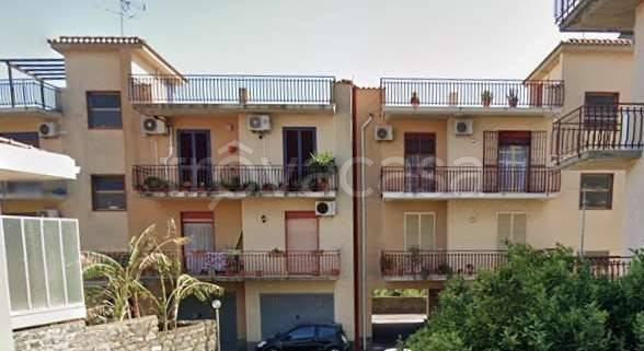 appartamento in vendita ad Acireale