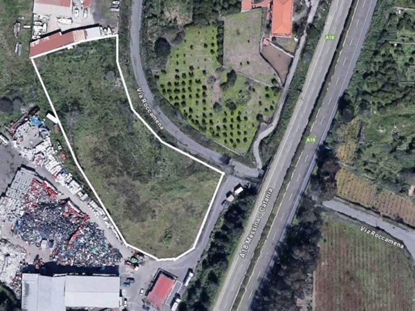 terreno agricolo in vendita ad Acireale in zona Piano d'Api