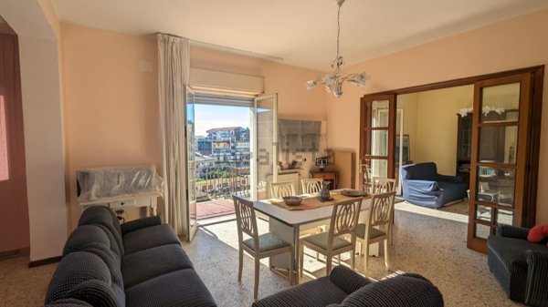 appartamento in vendita ad Acireale