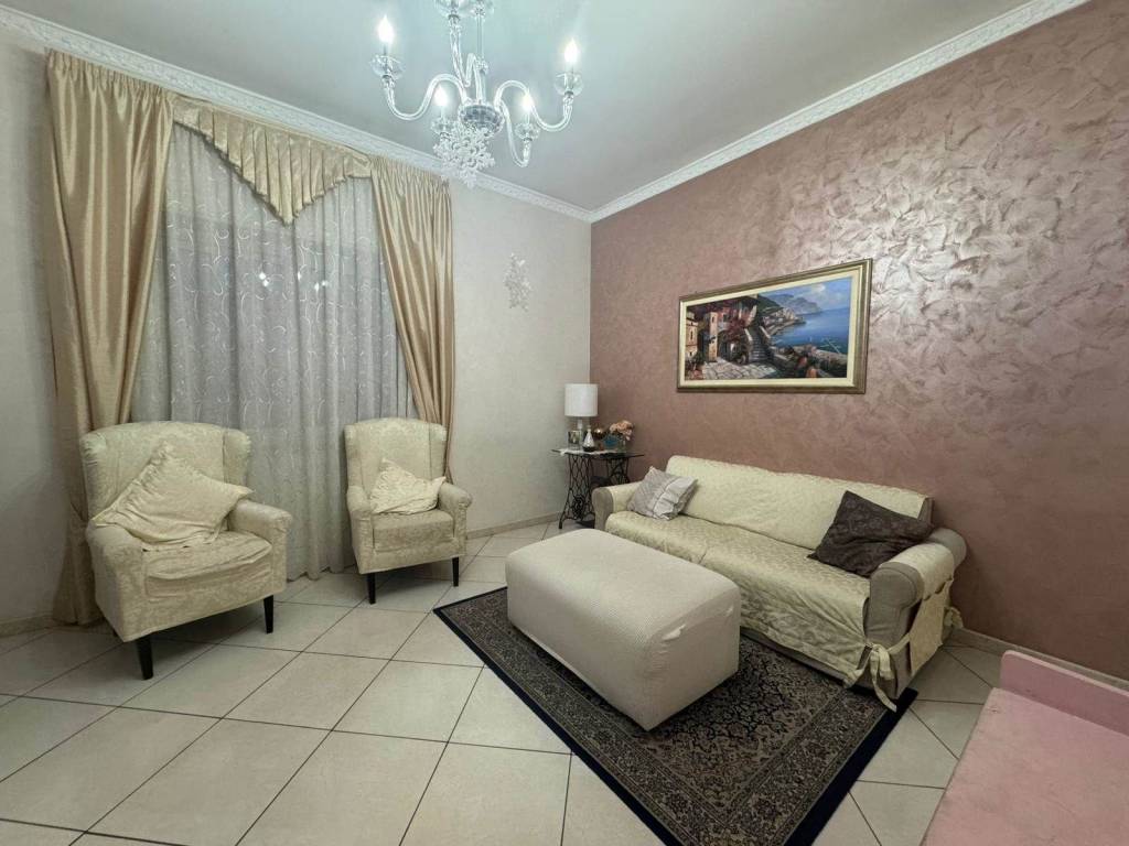 appartamento in vendita ad Acireale