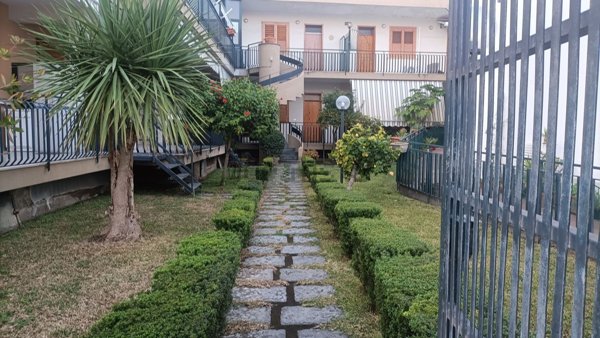 appartamento in vendita ad Acireale in zona Santa Tecla