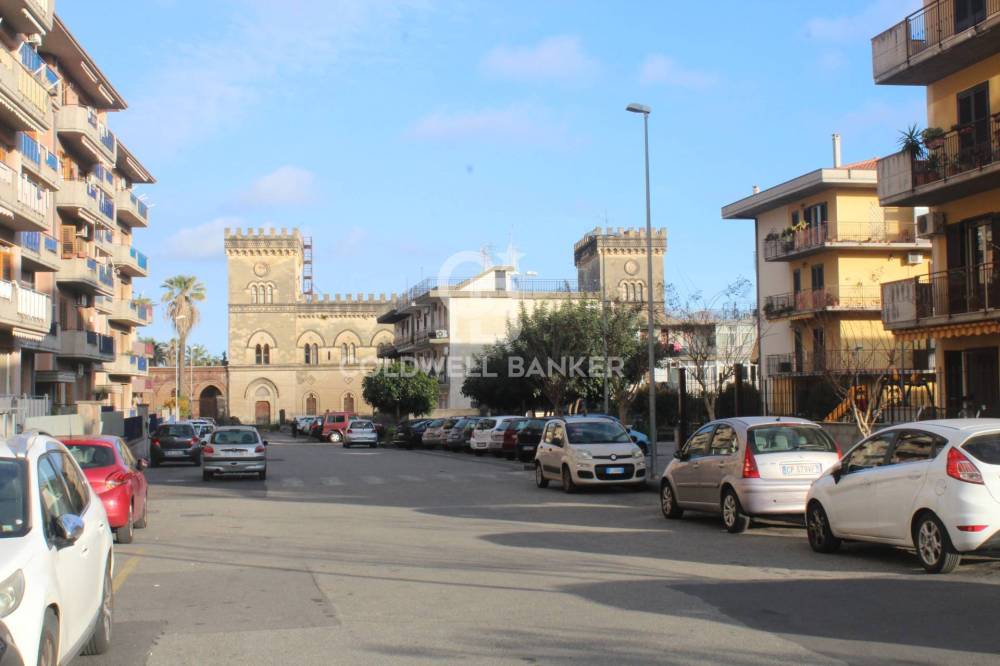 negozio in vendita ad Acireale in zona Centro Storico