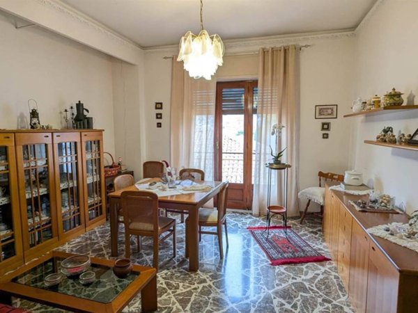 appartamento in vendita ad Acireale in zona Aci Platani