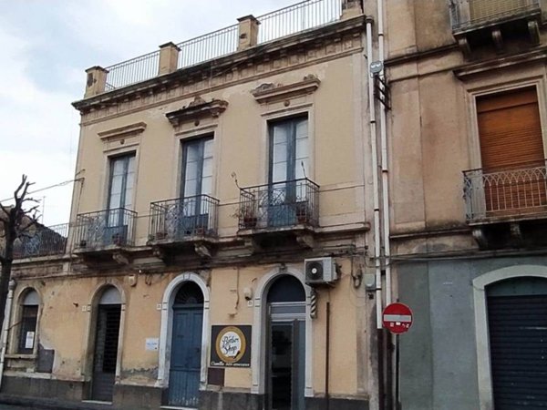 casa indipendente in vendita ad Acireale in zona Aci Platani