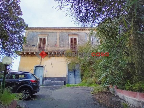 casa indipendente in vendita ad Acireale in zona Pozzillo