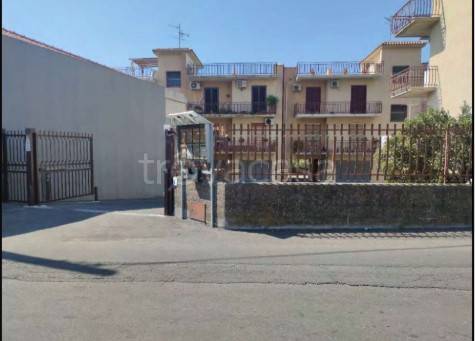 appartamento in vendita ad Acireale