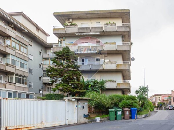 appartamento in vendita ad Acireale