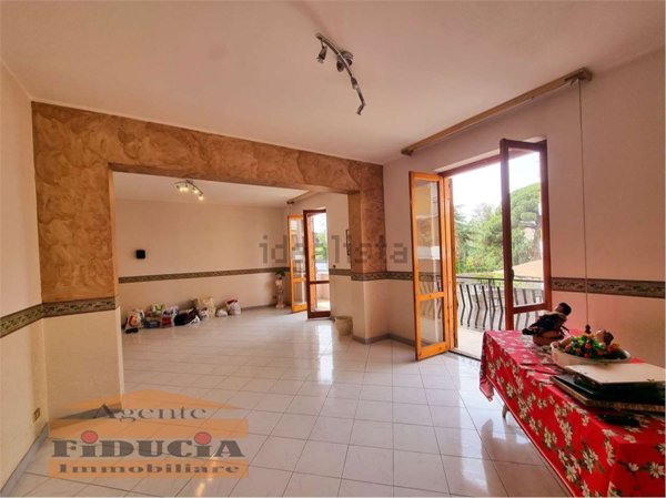appartamento in vendita ad Acireale